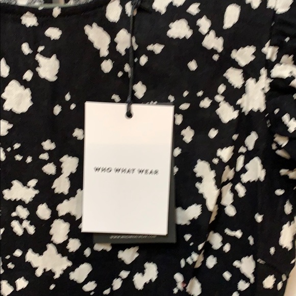 NEW! Black & White Speckled Spots Peplum Top - Picture 3 of 4